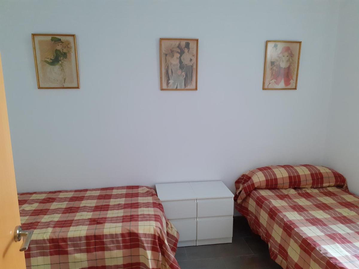 Pau-Pi Apartment Oliva Ngoại thất bức ảnh